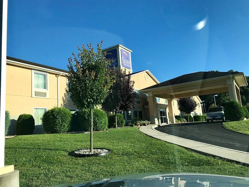 Quality Inn & Suites Chambersburg Eksteriør bilde