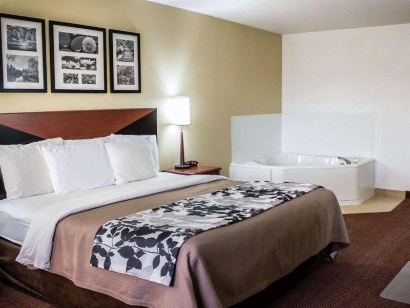 Quality Inn & Suites Chambersburg Eksteriør bilde