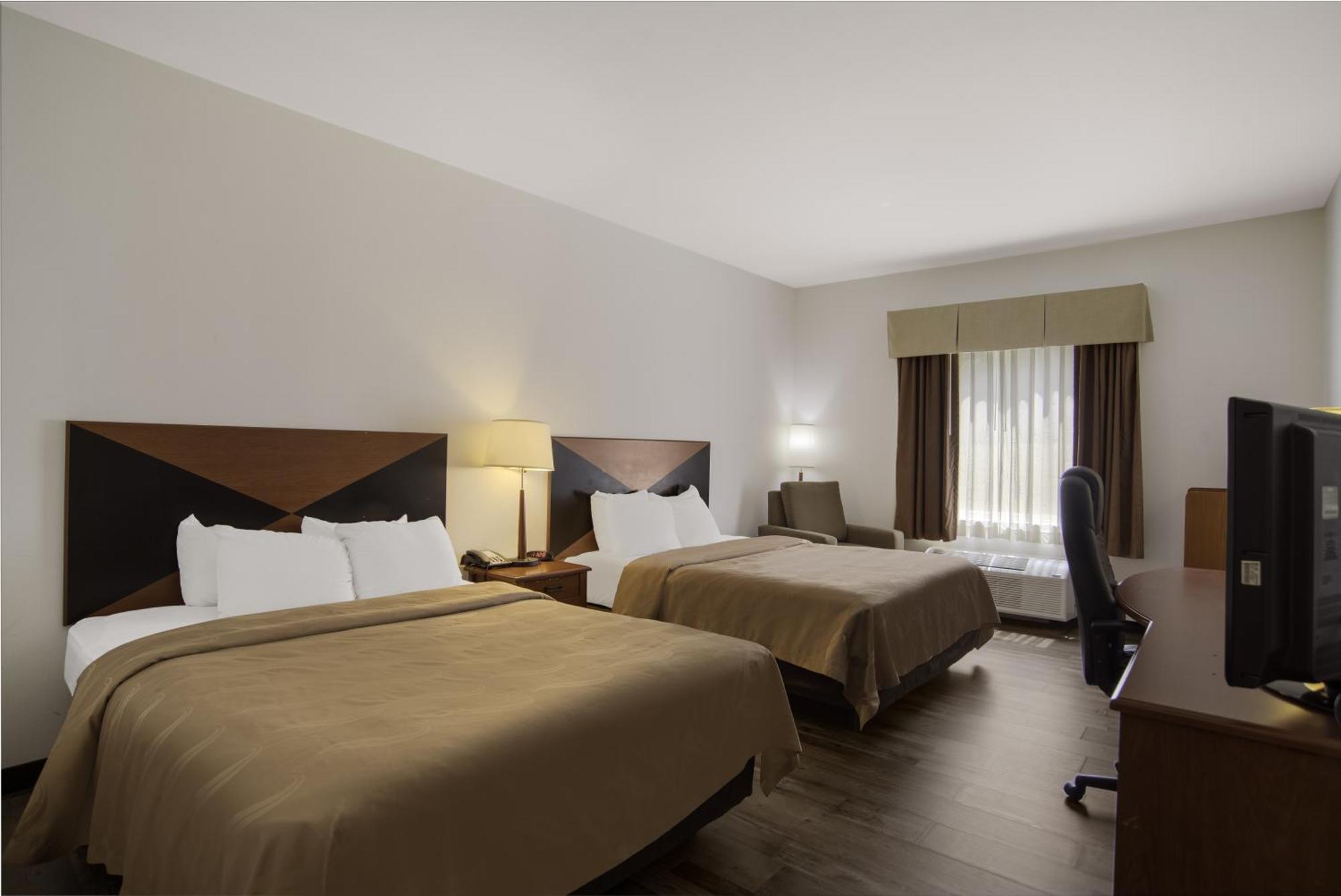 Quality Inn & Suites Chambersburg Eksteriør bilde
