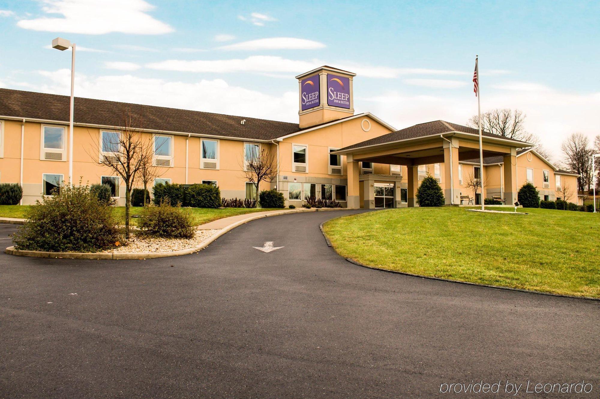 Quality Inn & Suites Chambersburg Eksteriør bilde